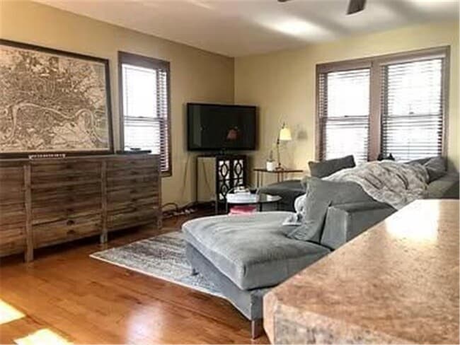 555 Grand Hill in St. Paul, MN - Building Photo - Building Photo