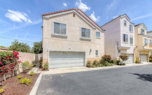 10319 Eclipse Ct in Garden Grove, CA - Building Photo - Building Photo