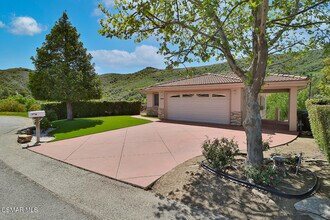 28406 Lewis Pl in Agoura Hills, CA - Building Photo - Building Photo