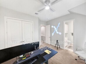 15850 Quorum Dr in Addison, TX - Building Photo - Building Photo