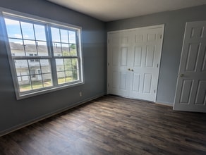 14 N Ritchie Ave in Ravenswood, WV - Building Photo - Building Photo