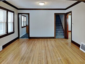 1649 York Ave in St. Paul, MN - Building Photo - Building Photo