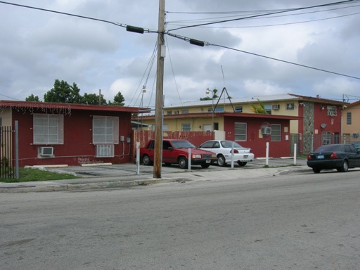 Camiland Apartments in Miami, FL - Building Photo