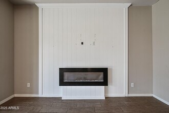 7640 S 31st Pl in Phoenix, AZ - Building Photo - Building Photo