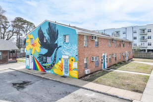516-518 19th St in Virginia Beach, VA - Building Photo