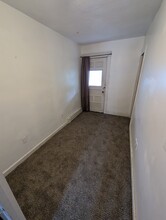 9 Lynn St, Unit 2 in Fitchburg, MA - Building Photo - Building Photo