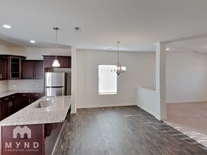 2015 Creeks Landing Dr in Unionville, NC - Foto de edificio - Building Photo