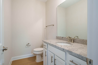 605 Chapel Ridge Dr in Pittsboro, NC - Building Photo - Building Photo