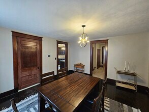 814 E Raymond St in Indianapolis, IN - Building Photo - Building Photo