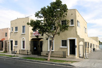 1436 Walnut Ave in Long Beach, CA - Building Photo - Building Photo