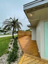 3826 Harold Ave in Ft. Myers, FL - Building Photo