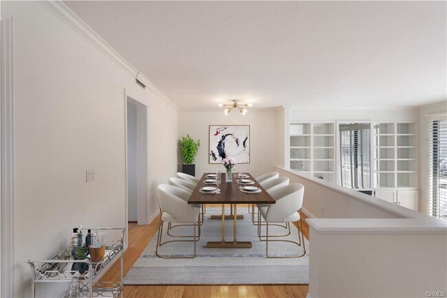 property at 10 Wild Goose Ct
