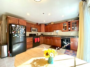 45 Sumner St in Quincy, MA - Building Photo - Building Photo