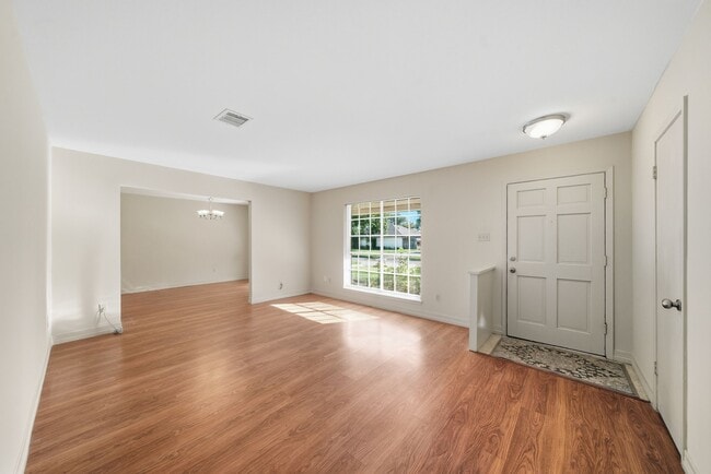 2015 Greengrass Ct in Houston, TX - Building Photo - Building Photo