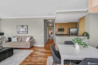 400 Beale St in San Francisco, CA - Building Photo - Building Photo