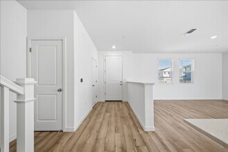 2416 Interstellar Ln in Lincoln, CA - Building Photo - Building Photo