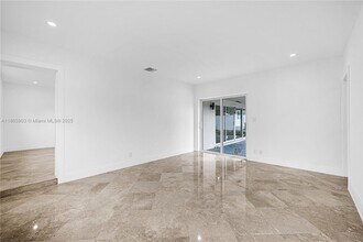 5510 NE 18th Ave in Fort Lauderdale, FL - Building Photo - Building Photo