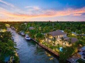 1200 NE 87th St in Miami, FL - Building Photo - Building Photo