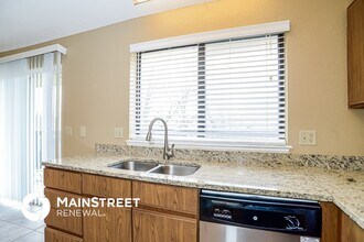 611 W Sunrise Dr in Belton, MO - Building Photo - Building Photo