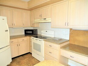 1357 E Oregon Rd in Lititz, PA - Building Photo - Building Photo