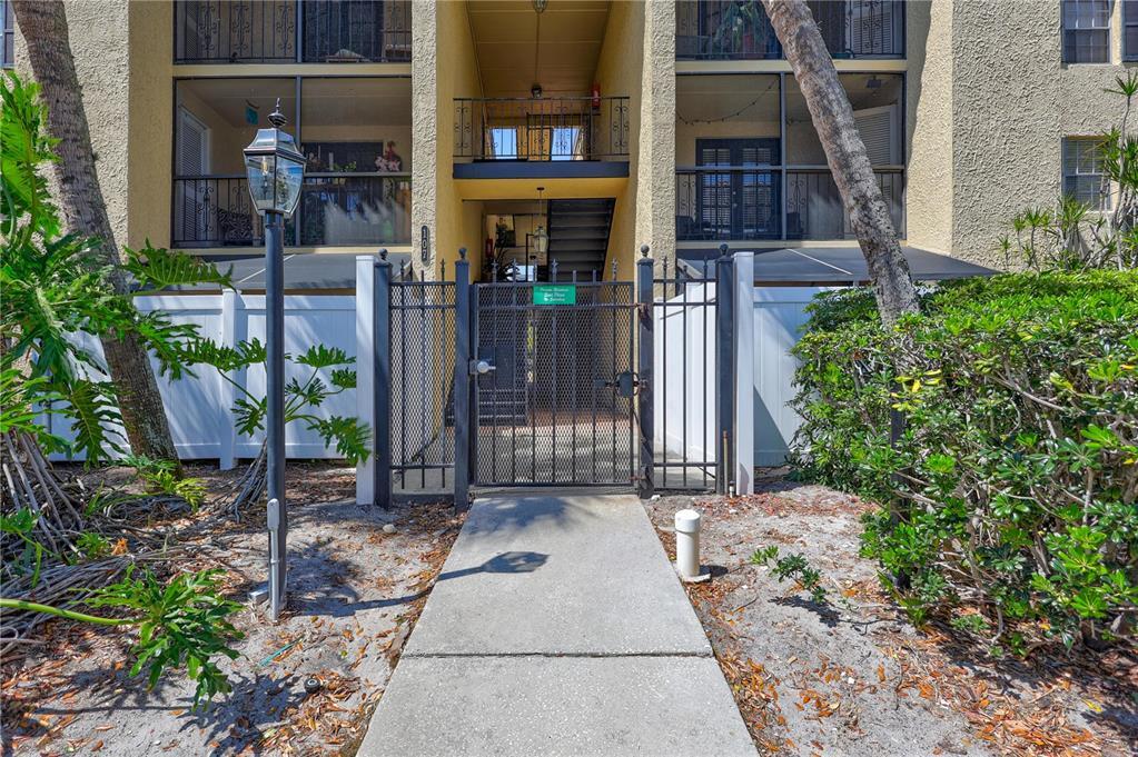 107 S Obrien St in Tampa, FL - Building Photo