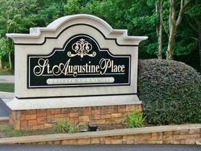 1709 Augusta Dr in Marietta, GA - Building Photo - Building Photo