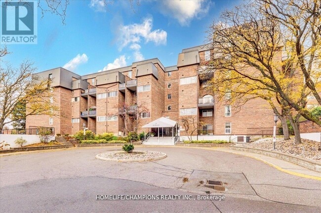 property at 16 Elgin St