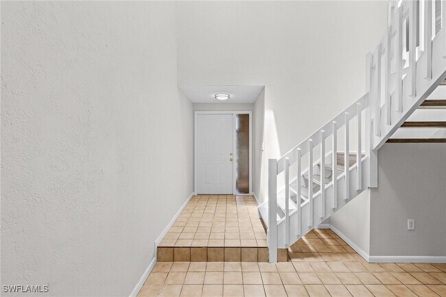 property at 11653 Pointe Cir