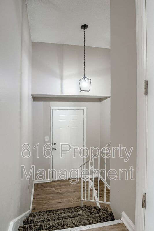 1107 E Sea Ave in Independence, MO - Building Photo - Building Photo
