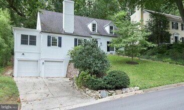 5306 Albemarle St in Bethesda, MD - Building Photo - Building Photo
