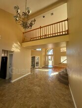 7636 Genesis Ct in Las Vegas, NV - Foto de edificio - Building Photo