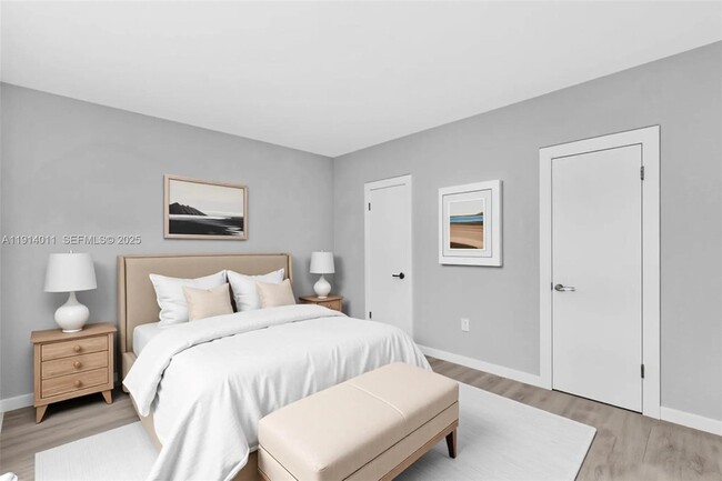 9200 E Bay Harbor Dr in Bay Harbor Islands, FL - Building Photo - Building Photo