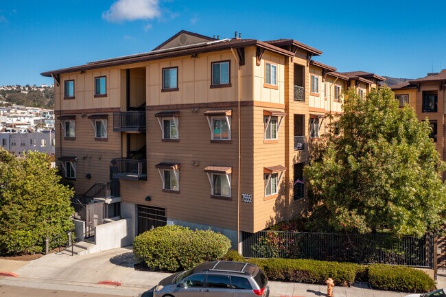 Habitat for Humanity Condominum in Daly City, CA - Building Photo - Building Photo