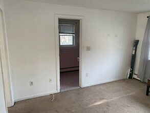 781 E Squantum St in Quincy, MA - Building Photo - Building Photo