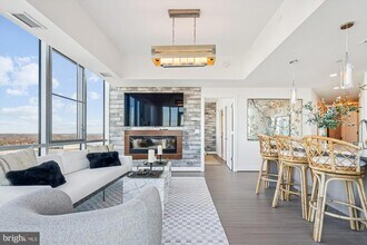 930 Rose Ave, Unit 1905 in North Bethesda, MD - Building Photo - Building Photo