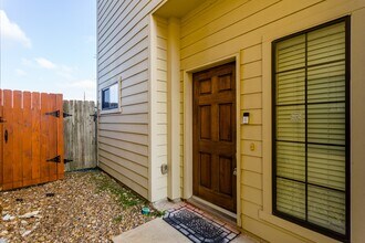 10658 Clearview Villa Pl in Houston, TX - Building Photo - Building Photo