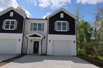 3637 Guess Rd in Durham, NC - Building Photo - Building Photo