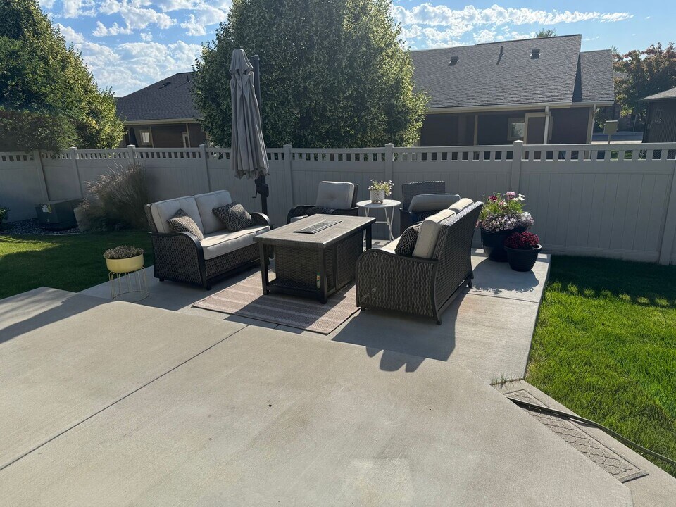 177 Legends Way in Billings, MT - Building Photo