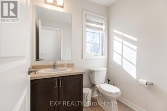 380 Beechwood Forest Ln in Gravenhurst, ON - Building Photo - Building Photo