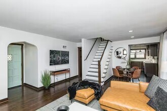 947 8th Ave NE in Rochester, MN - Building Photo - Building Photo