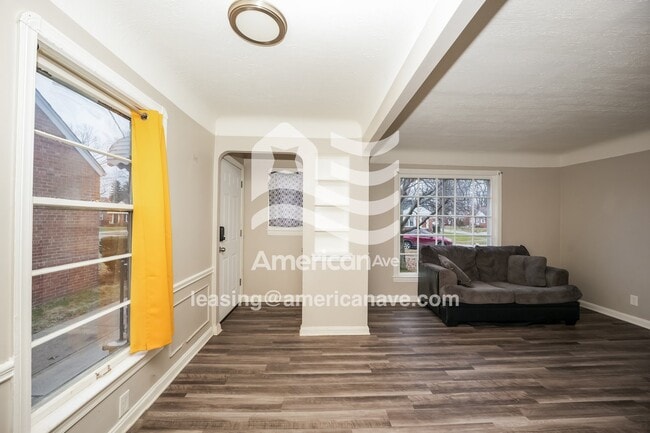 25731 Forestview Ave in Euclid, OH - Building Photo - Building Photo