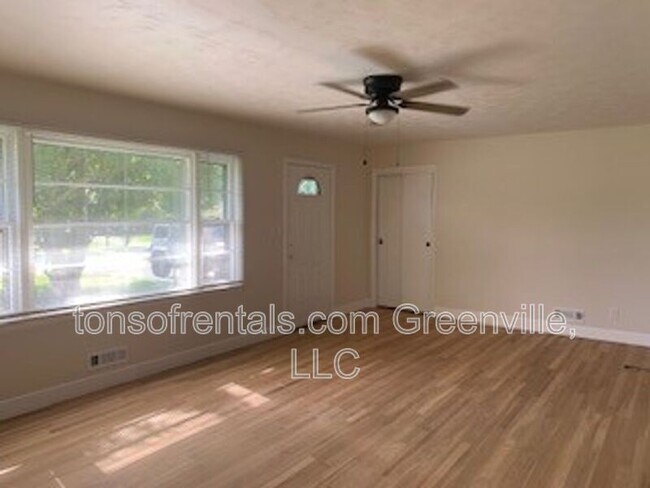106 Keloy St in Spartanburg, SC - Building Photo - Building Photo