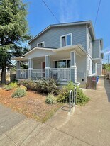 4724-4724 SE 65th Ave in Portland, OR - Building Photo