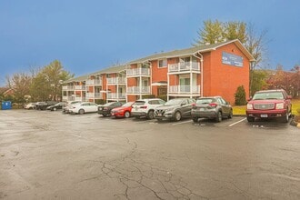 The Enclave at Kings Orchard in Odenton, MD - Foto de edificio - Building Photo
