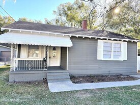 4752 Post St in Jacksonville, FL - Building Photo