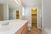 6435 Dayridge Ln photo'