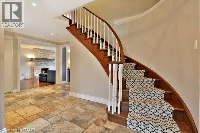 263 Princess Royal Ct in Oakville, ON - Building Photo - Building Photo