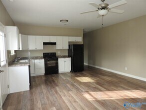 104 Blue Heron Way in Hazel Green, AL - Building Photo - Building Photo