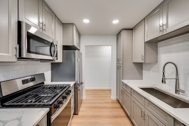 626 NE 19th Ave in Camas, WA - Building Photo - Building Photo