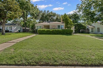 631 Eastwood Ave in Fort Worth, TX - Building Photo - Building Photo